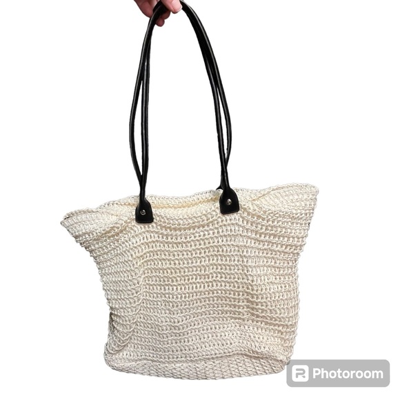 Paper Straw Shoulder Bag - Picture 3 of 7